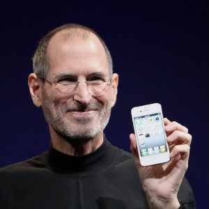 Rumors about Steve Jobs Race through Internet