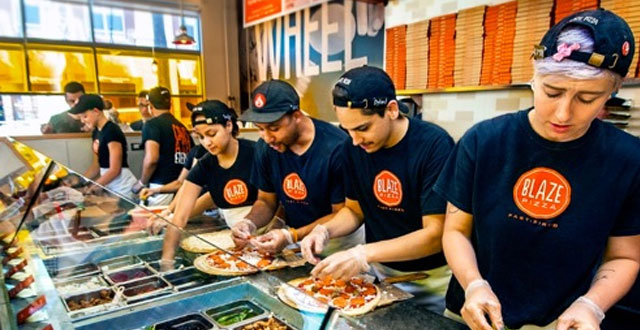 Blaze Fast Offers Free Pizza with San Jose Opening